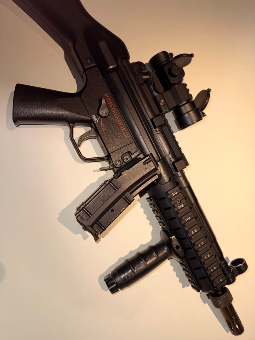 東京マルイMP5A4スタンダード電動ガン RASドットサイト付