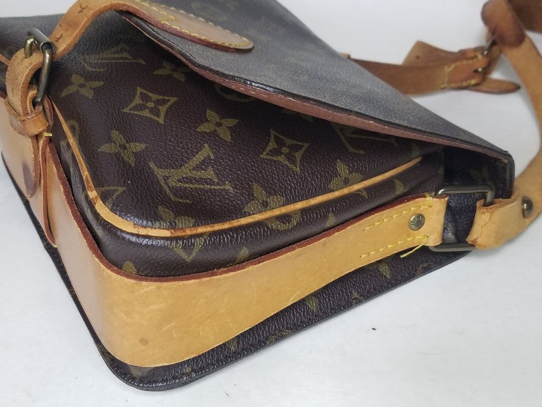 ルイ・ヴィトン モノグラム カルトシエール ショルダーバッグ、クロスボディバッグ
