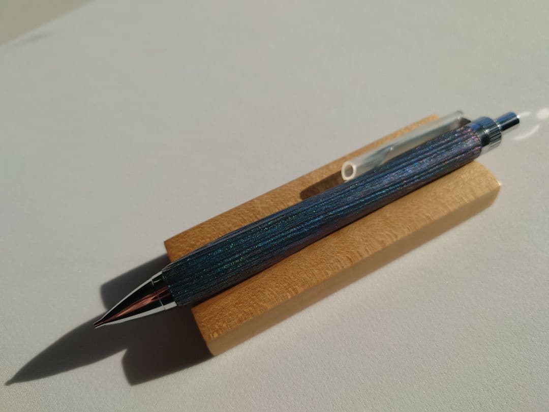 杉　シャープペンシル　浮造り　新うるし　変わり漆　拭き漆　加藤金属KATO202