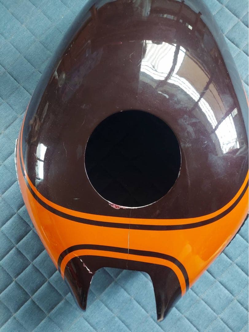 ゼファータンクカバー、テールカウル