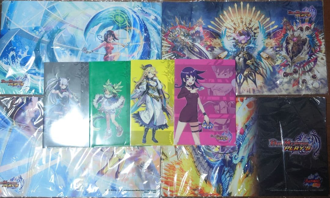 デュエプレ プレイマット 4枚セット+ファイル（ミミ・ルカ・チュリン・エレナ）