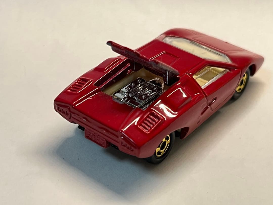 トミカ トミニカ ランボルギーニ カウンタック LP400 貴重品 白シート