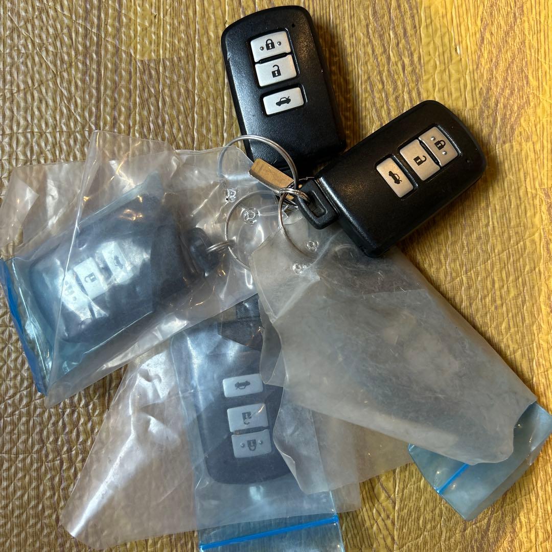 トヨタ　クラウン　純正　スマートキー　5個セット　001-A00237 （888