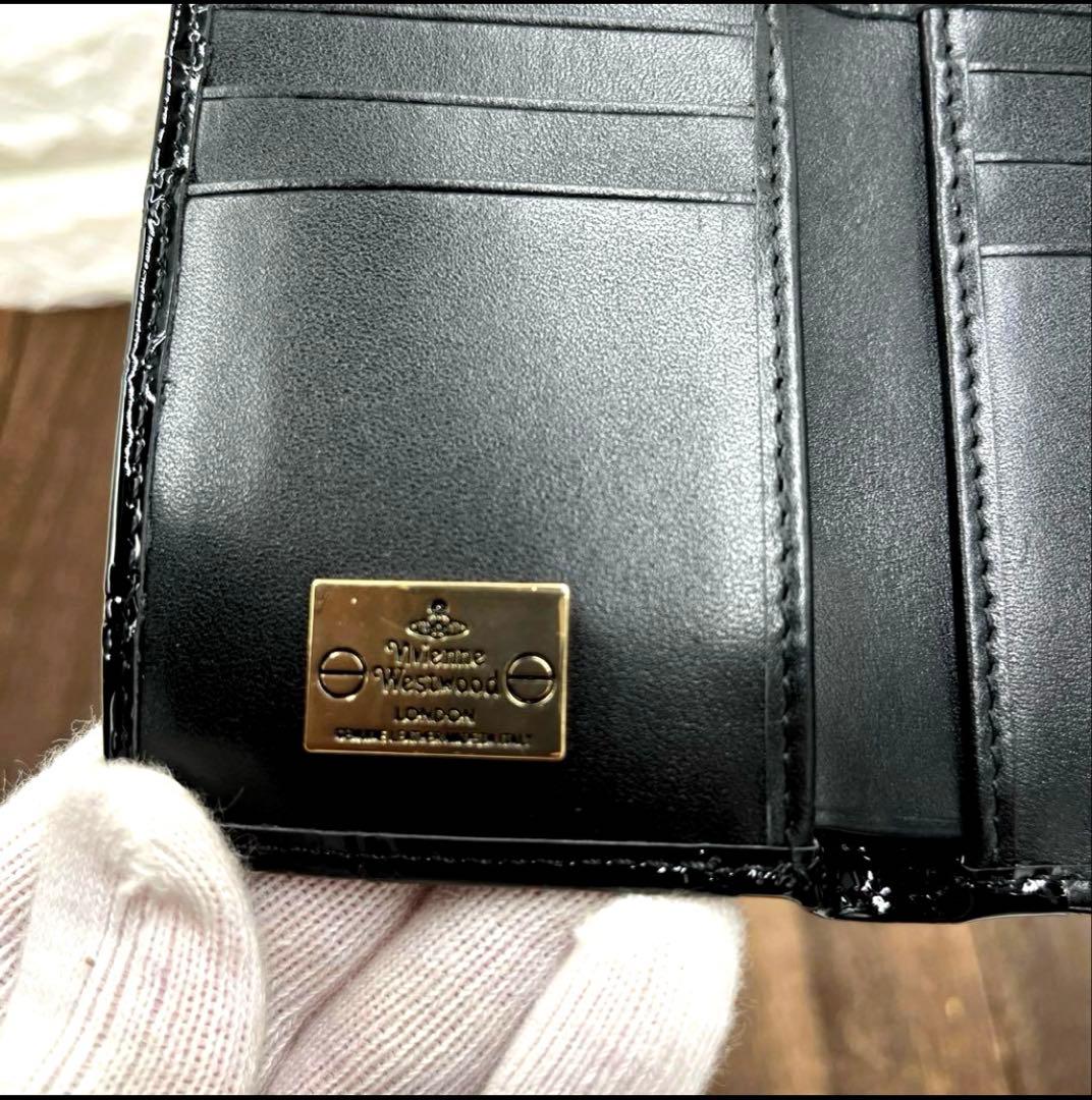 新品未使用　ヴィヴィアンウエストウッド 三つ折財布　黒　エナメル　がま口　④