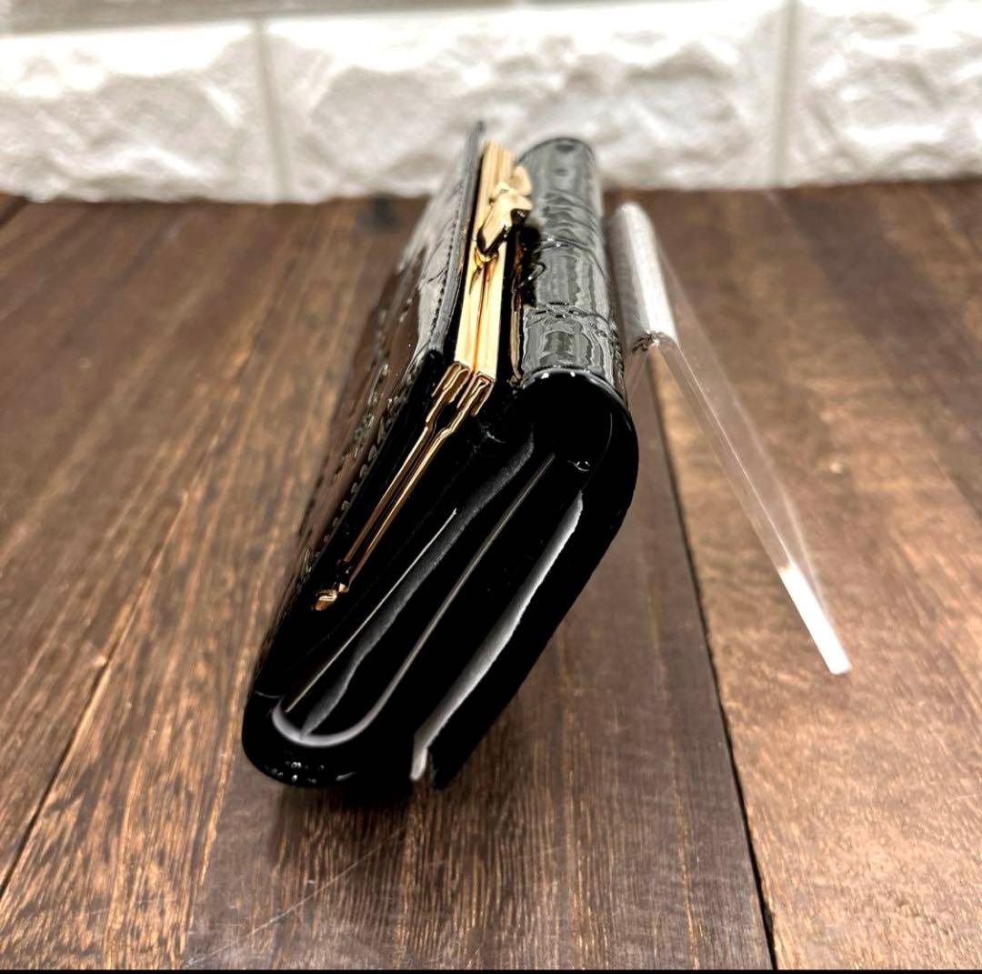 新品未使用　ヴィヴィアンウエストウッド 三つ折財布　黒　エナメル　がま口　④