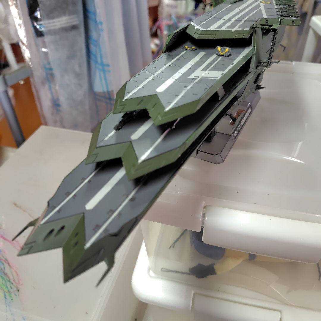 1/1000ガイペロン級多層式航宙母艦バルグレイ完成品