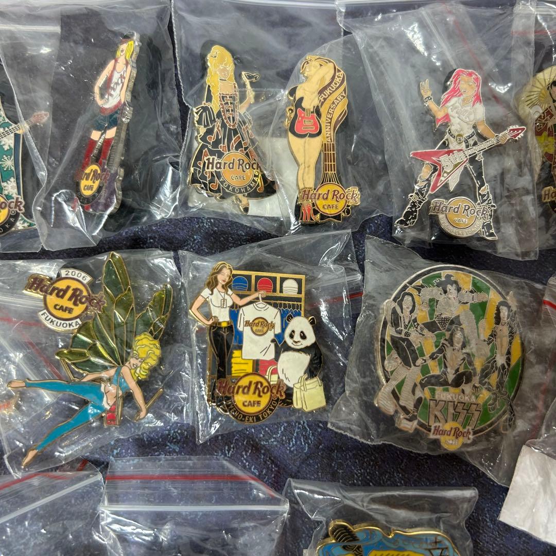 30点 ハードロックカフェ ピンバッジ キーホルダーまとめ売り