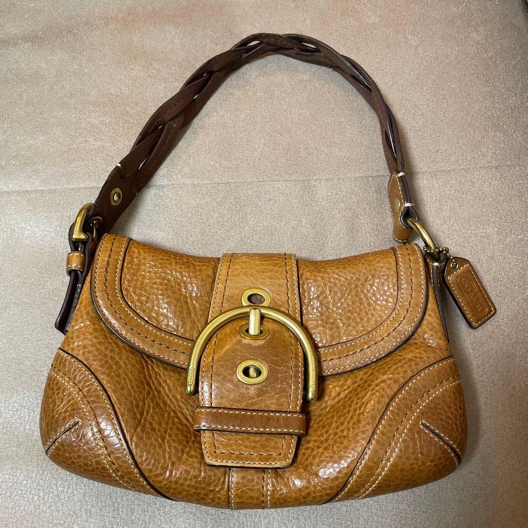 ブラウンレザーショルダーバッグ