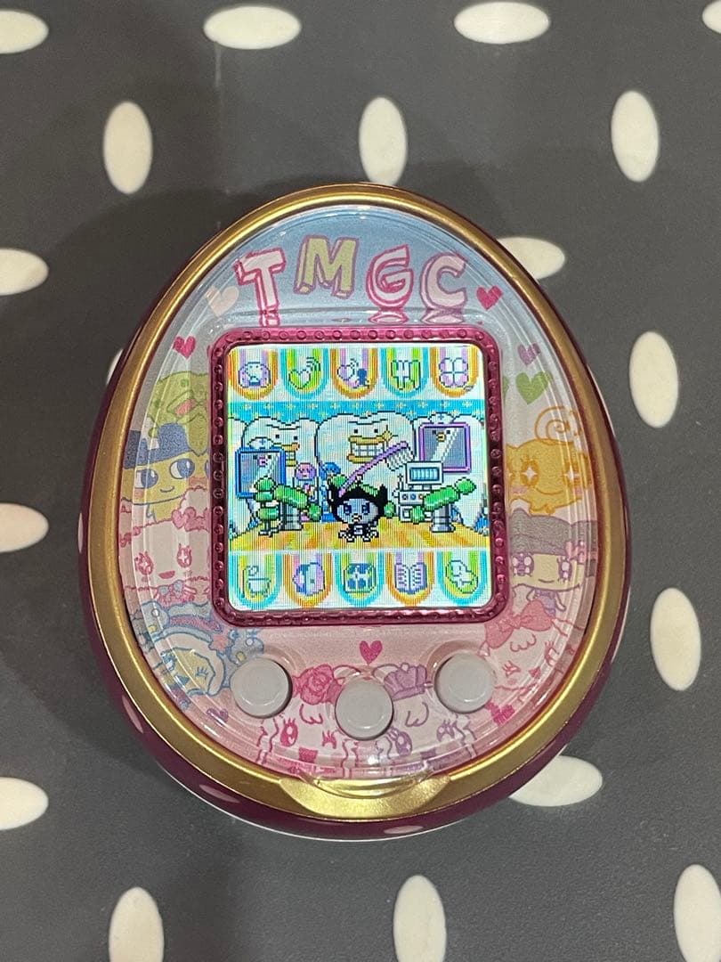 ぴ*ゃ様 たまごっち4U TMGCフレンズスタイル カバー付き ダウンロードあり