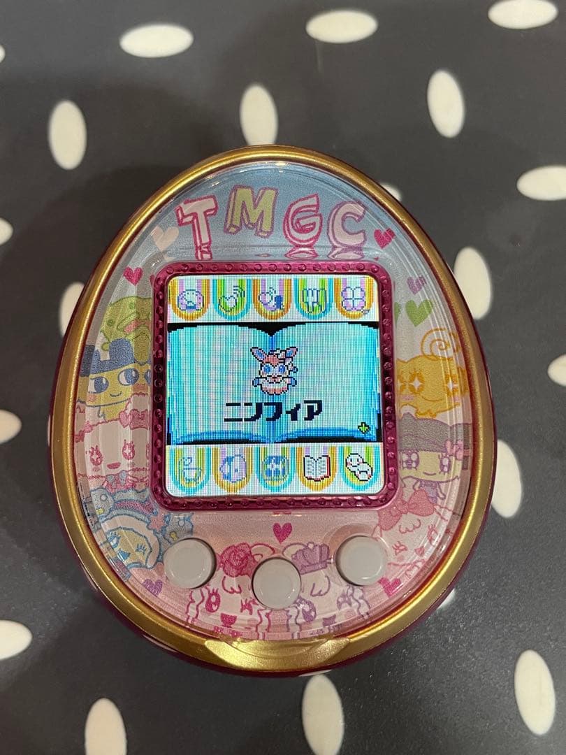 ぴ*ゃ様 たまごっち4U TMGCフレンズスタイル カバー付き ダウンロードあり