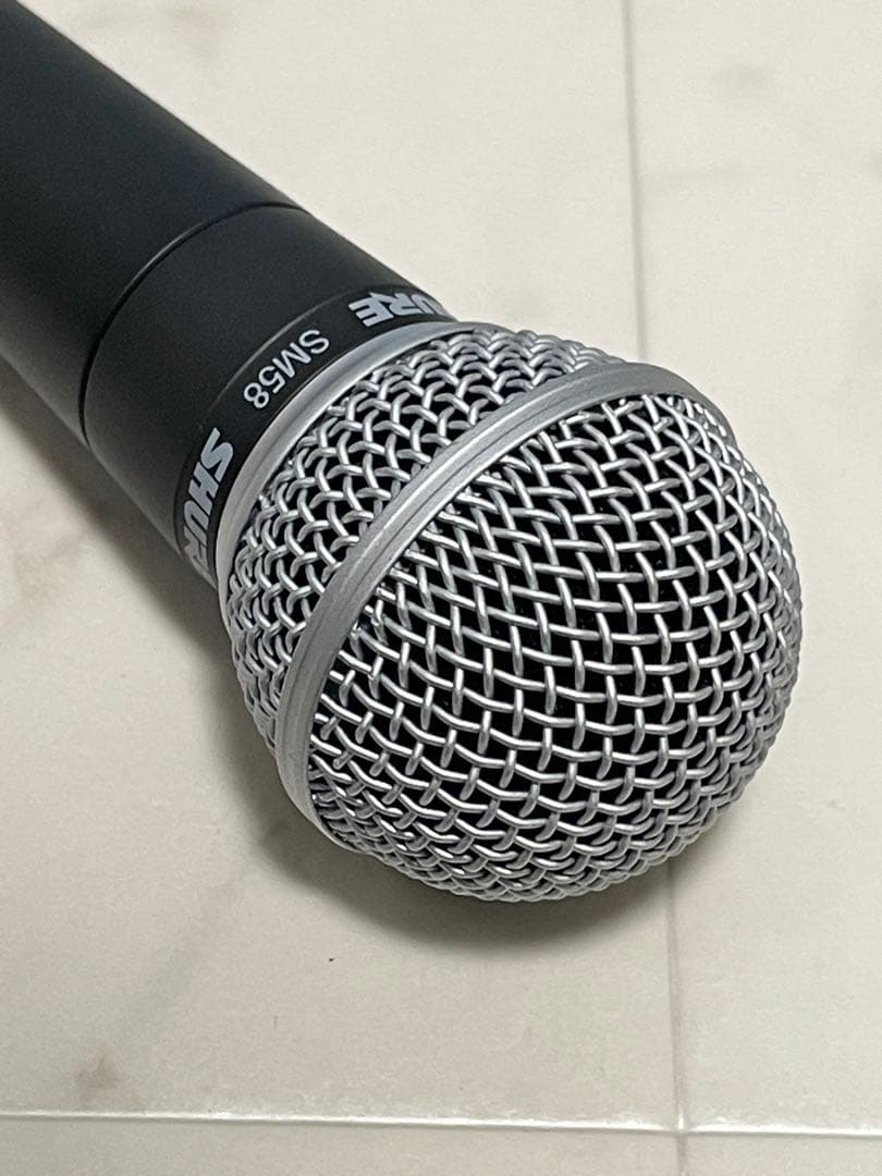 SHURE SM58 ダイナミックマイク　付属品あり　ボーカルマイクロホン