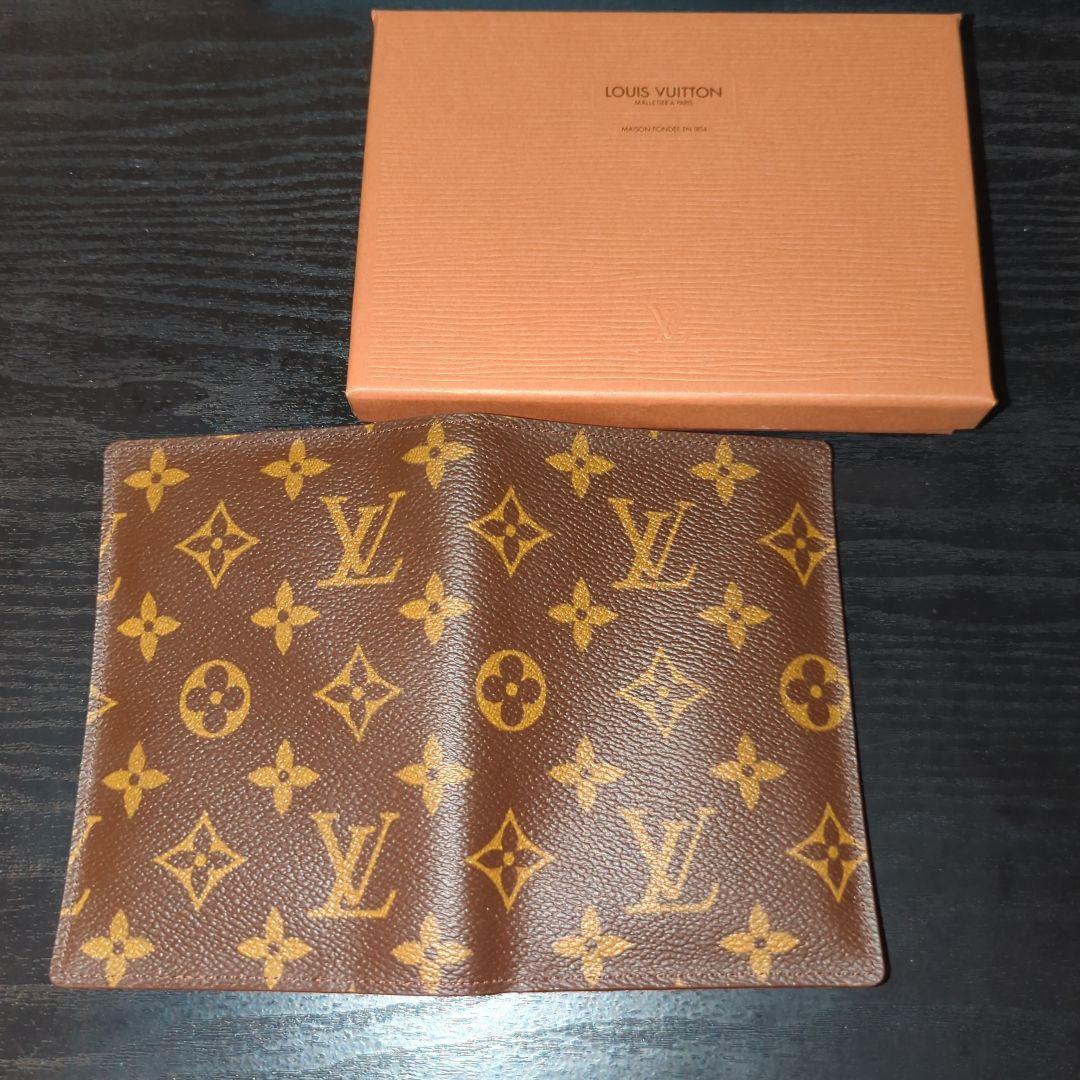 ルイ・ヴィトン パスポートケース（ M60179）