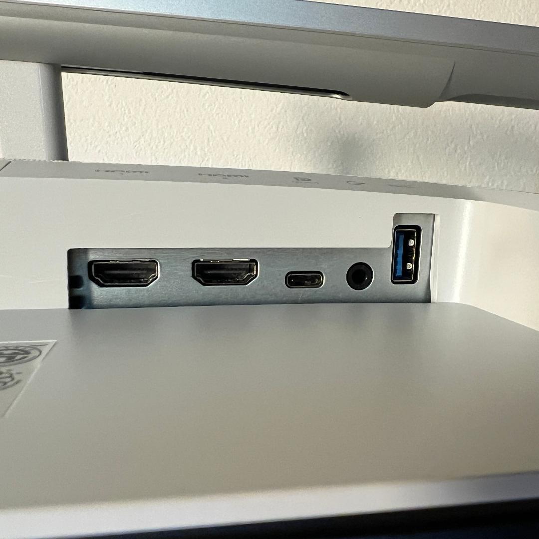 Dell 27インチ 4K USB-C モニター S2722QC