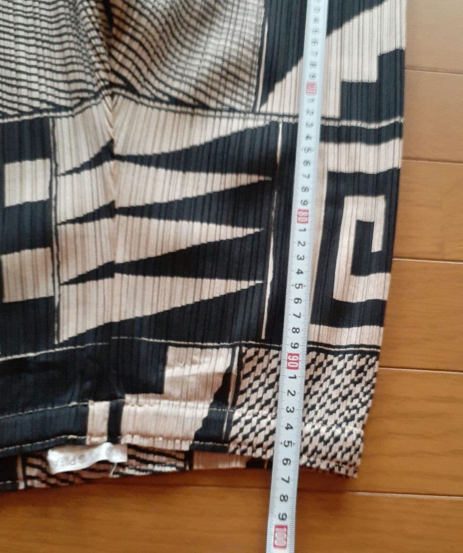 超美品 PLEATS PLEASE イッセイミヤケ アラジンパンツ幾何学模様 3