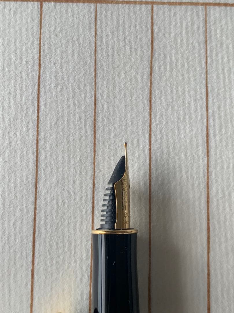 パーカー SONNET万年筆 ほぼ未使用 箱・レザーペンケース付き