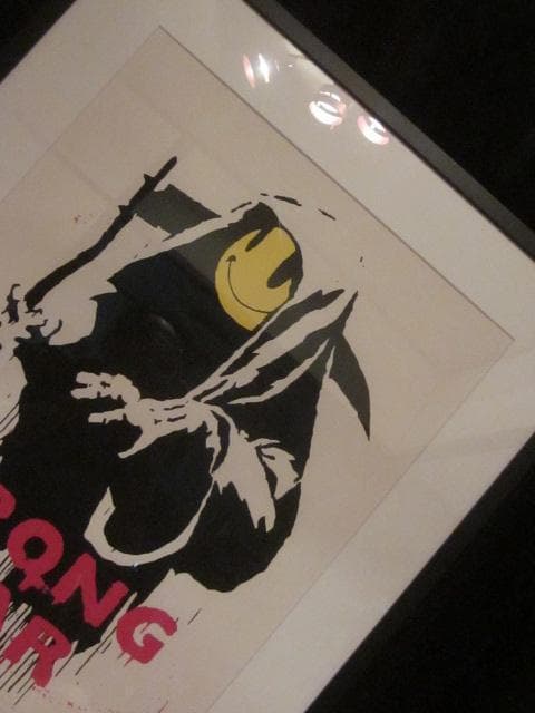 セール！値下げ！ BANKSY ”WRONG WAR” WCPリプロダクション