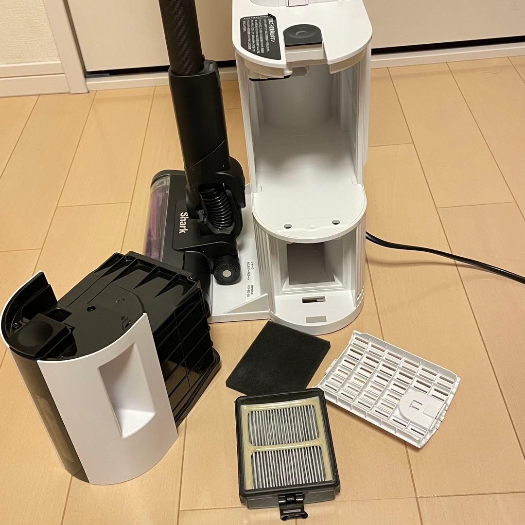 美品！シャーク EVOPOWER SYSTEM NEO+ LC301JBK