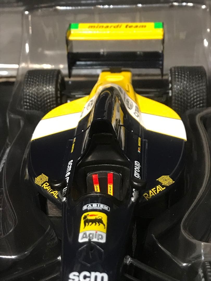 日本未発売　ビッグスケールF1 ミナルディフェラーリ　M191　1/24