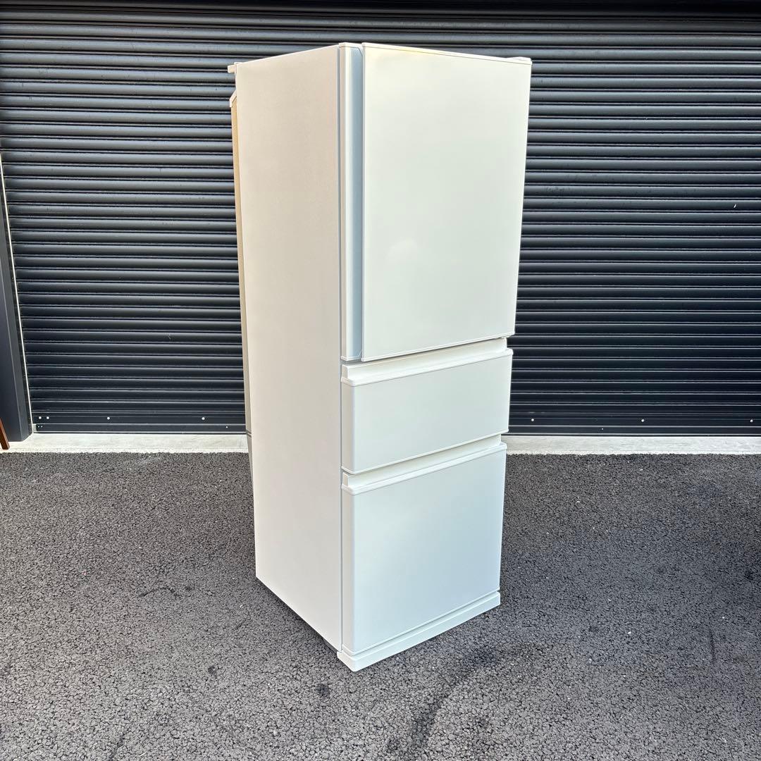 冷蔵庫　三菱　MR-C33J-W 2023年製　330L