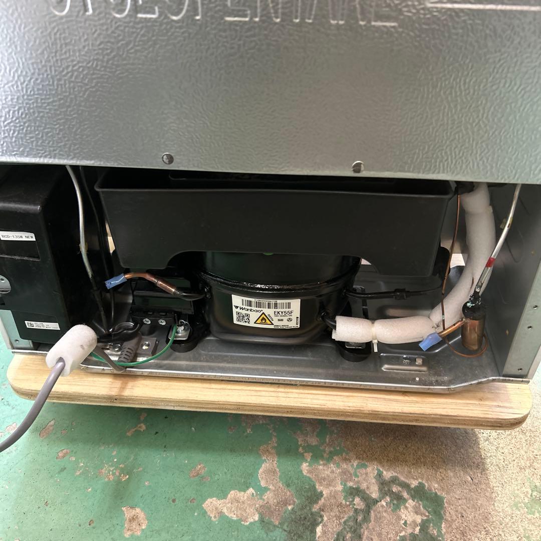 Hisense ハイセンス HR-D13E2W 冷蔵庫 135L 2023年製