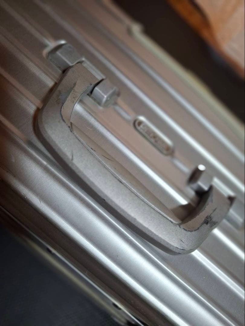 リモワ　トパーズ　パイロット　トロリー　2輪