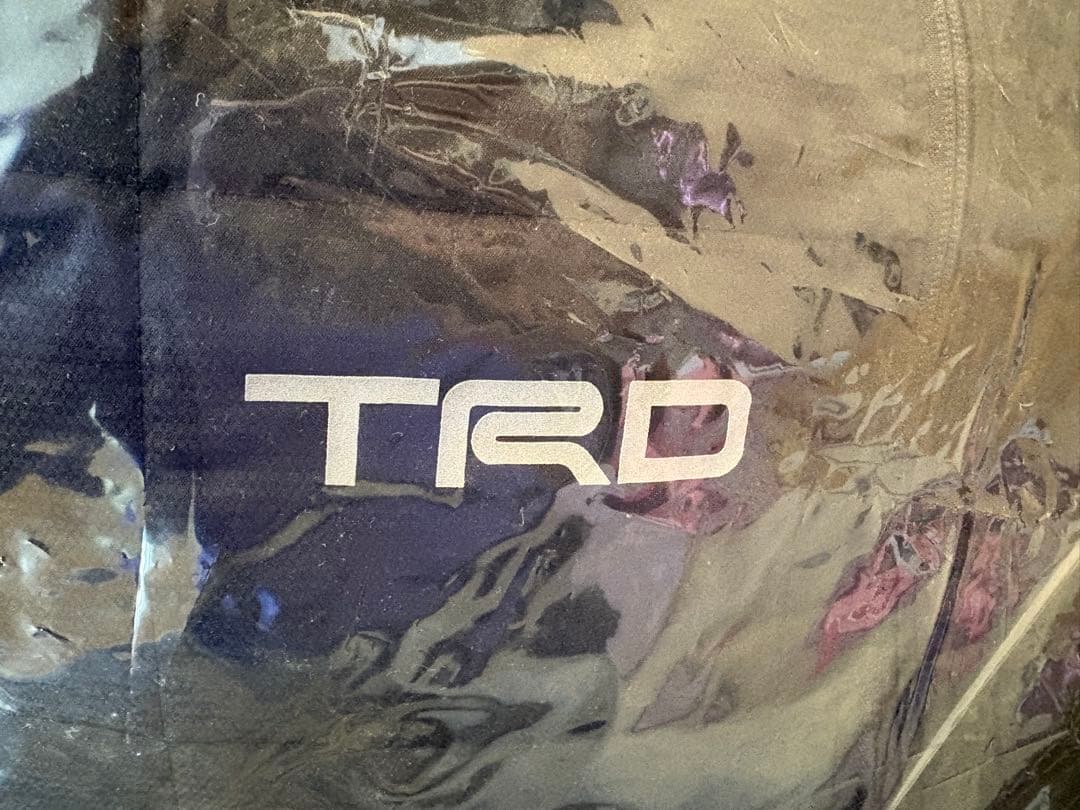 TRD ブラックジャンパー 中綿入り 未使用