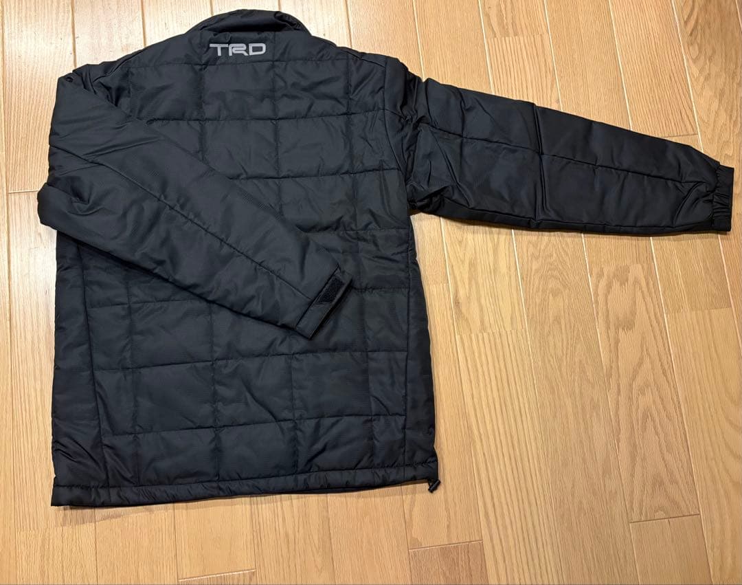 TRD ブラックジャンパー 中綿入り 未使用