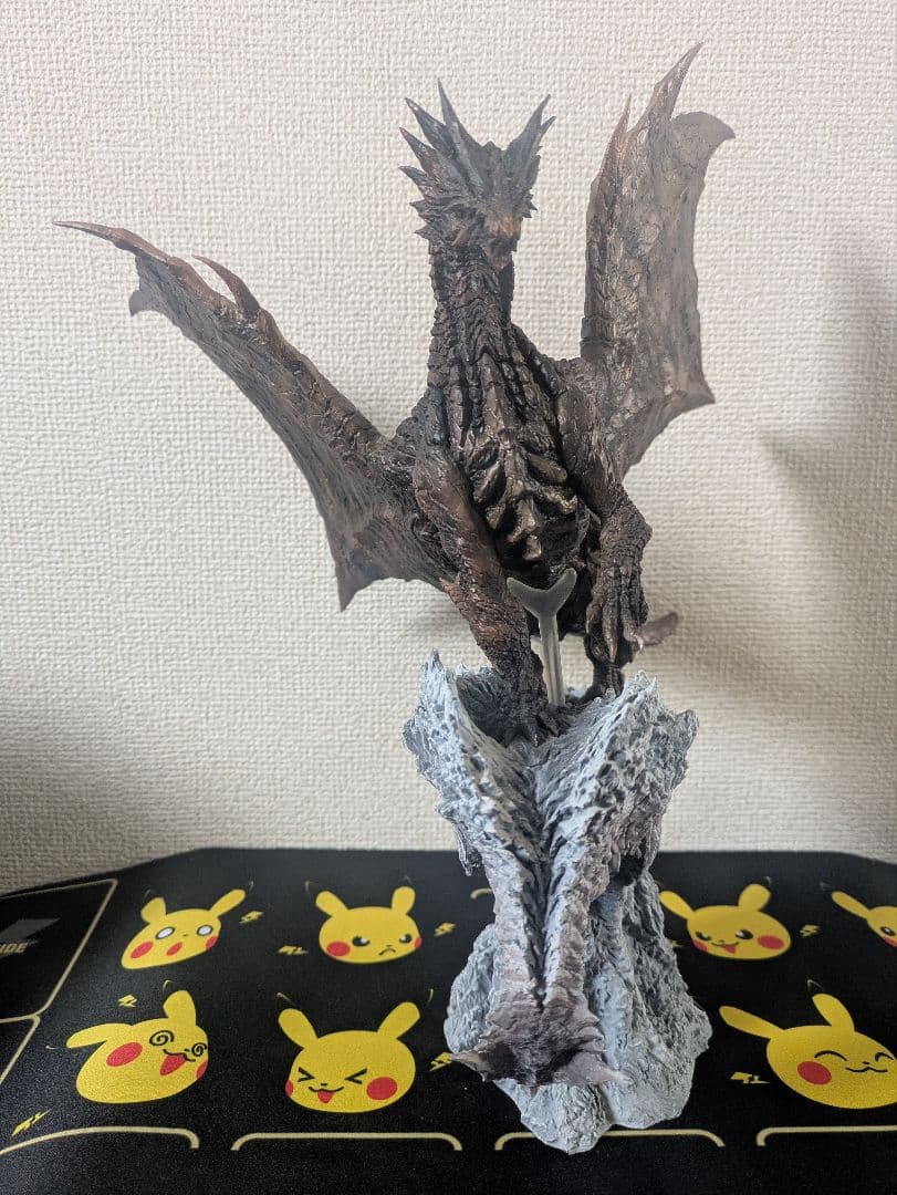 錆びたクシャルダオラ　クリエイターズモデル　フィギュア