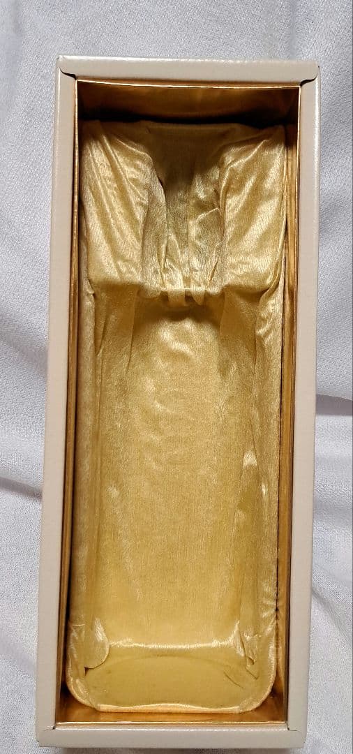 希少　サントリー ピュアモルトウイスキー　山崎　10年　700ml