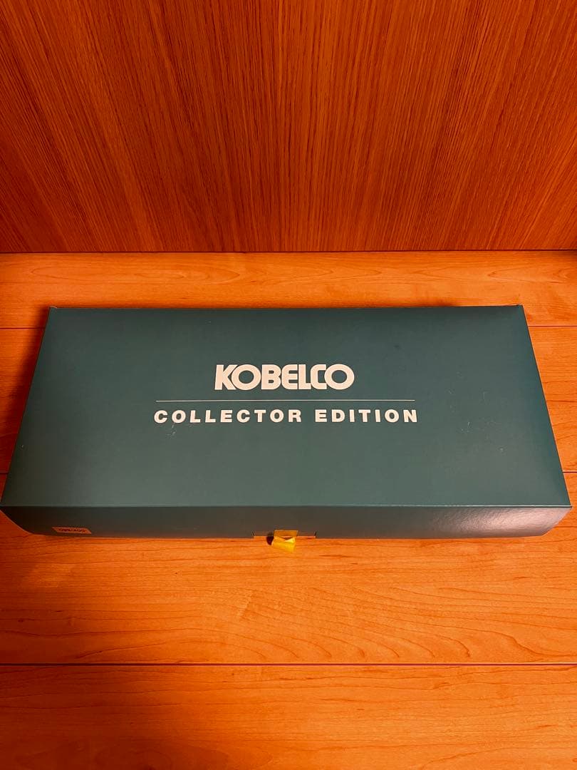 400台限定‼️コベルコ　SK210LC-11 1/50 コレクターエディション