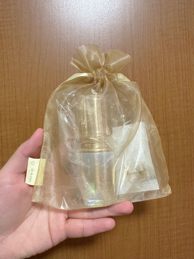 20350円相当⭐️クレ・ド・ポーボーテル・セラムII 30ml⭐️傷ありのため割引