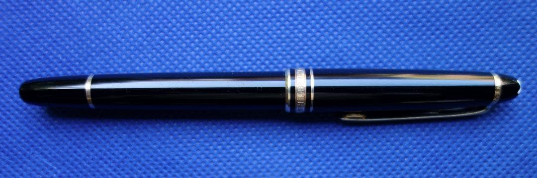 モンブラン ゴールドコーティング ローラーボール　クラシック