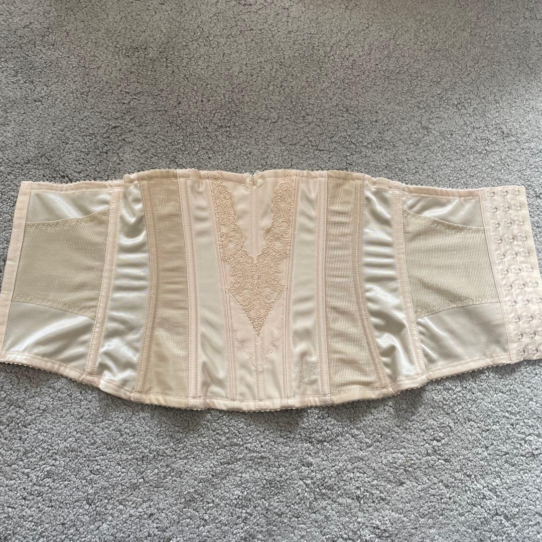 ブライダルインナー、グローブ、ベール一式