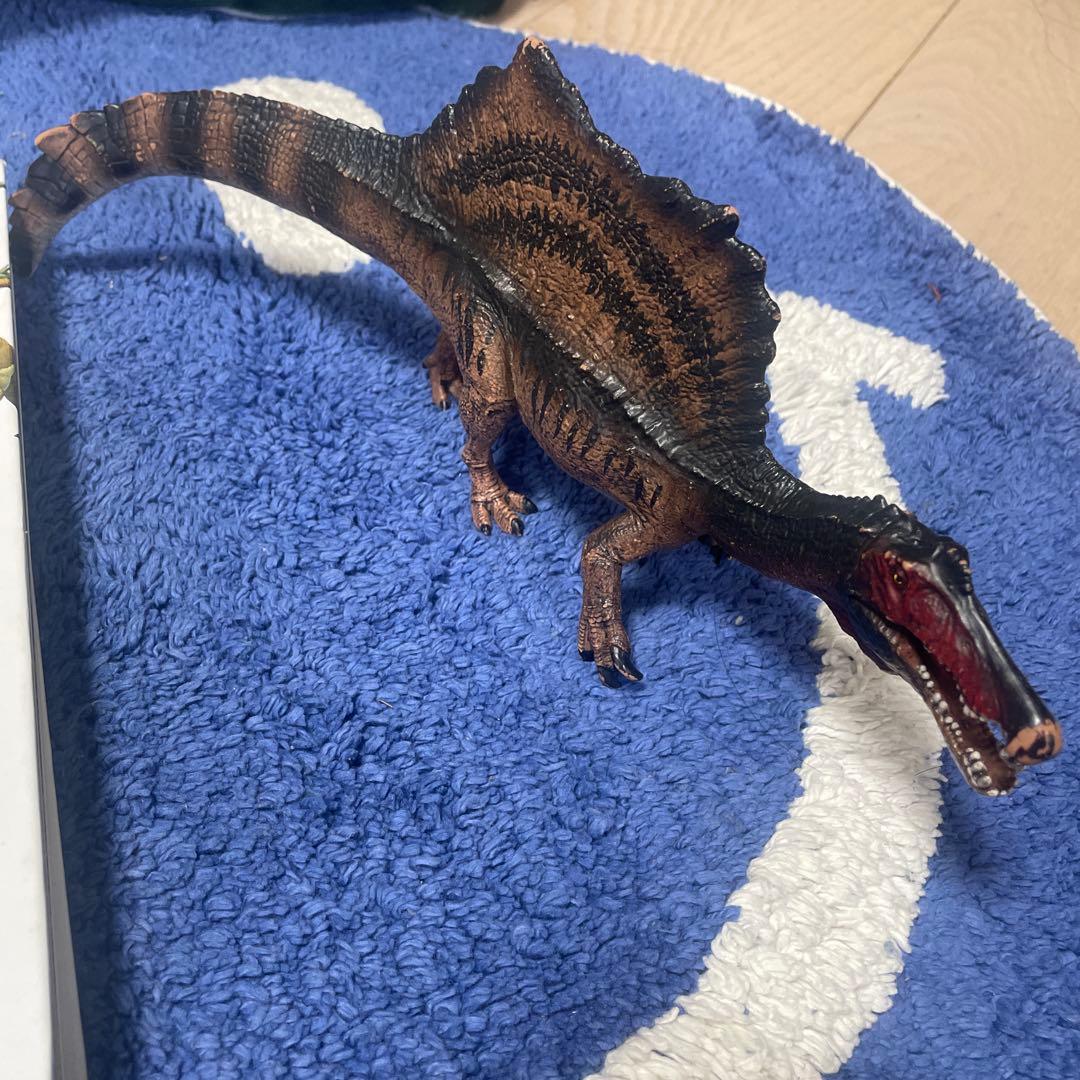 恐竜フィギュア6体セットとモササウルスと図鑑
