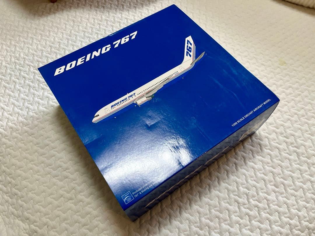 航空機・ヘリコプター 1/200 Boeing 767-200 House Color N767BA