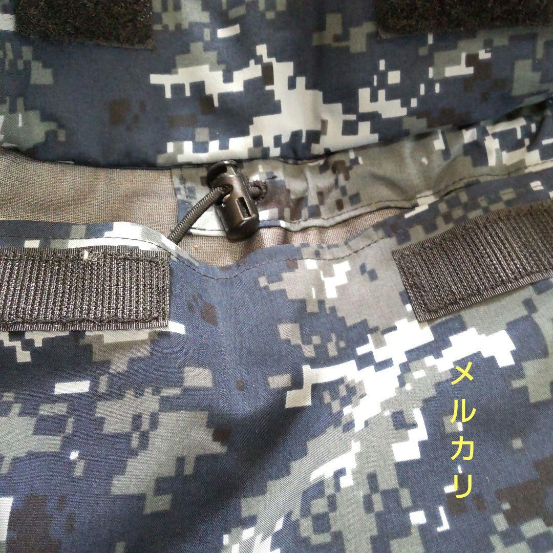 実物USN米海軍ECWCSゴアテックスパ-カ-.インナーフリ−ス付きS-R極美品