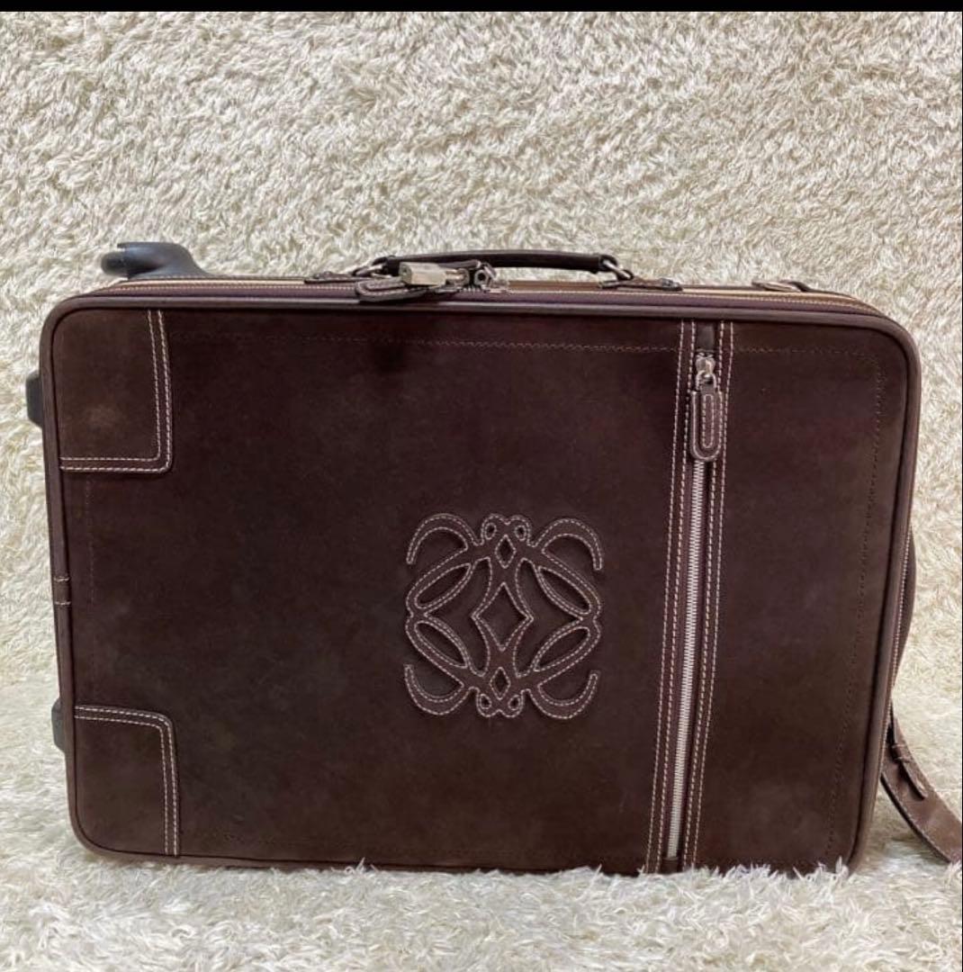 こ*め様 【LOEWE】キャリーケース　アナグラム　スムースレザー　焦茶色　大容