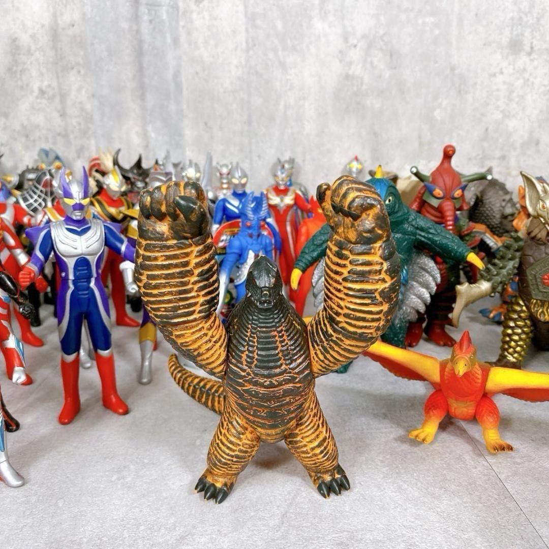 Y336 ウルトラマン & ウルトラ怪獣 シリーズ ソフビ 46体 大量 希少