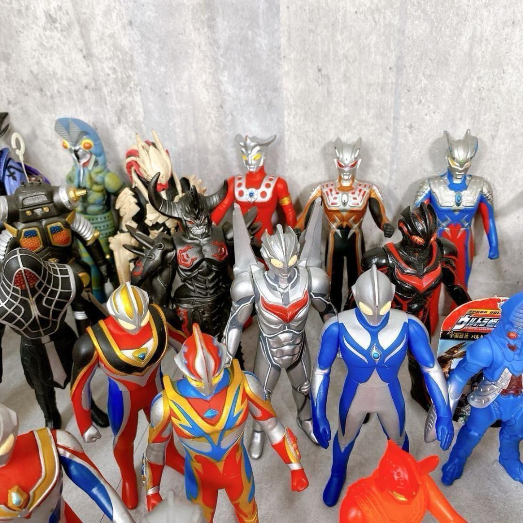 Y336 ウルトラマン & ウルトラ怪獣 シリーズ ソフビ 46体 大量 希少