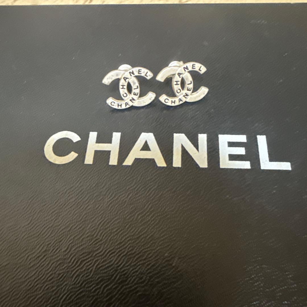 CHANEL ダブルCロゴ ピアスヴィンテージ　今週のみ値下げ‼️
