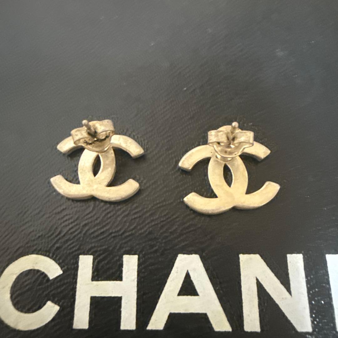 CHANEL ダブルCロゴ ピアスヴィンテージ　今週のみ値下げ‼️