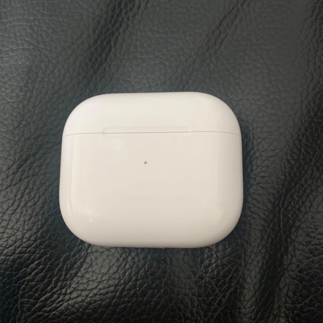 AirPods 第3世代　左耳+右耳+充電ケース