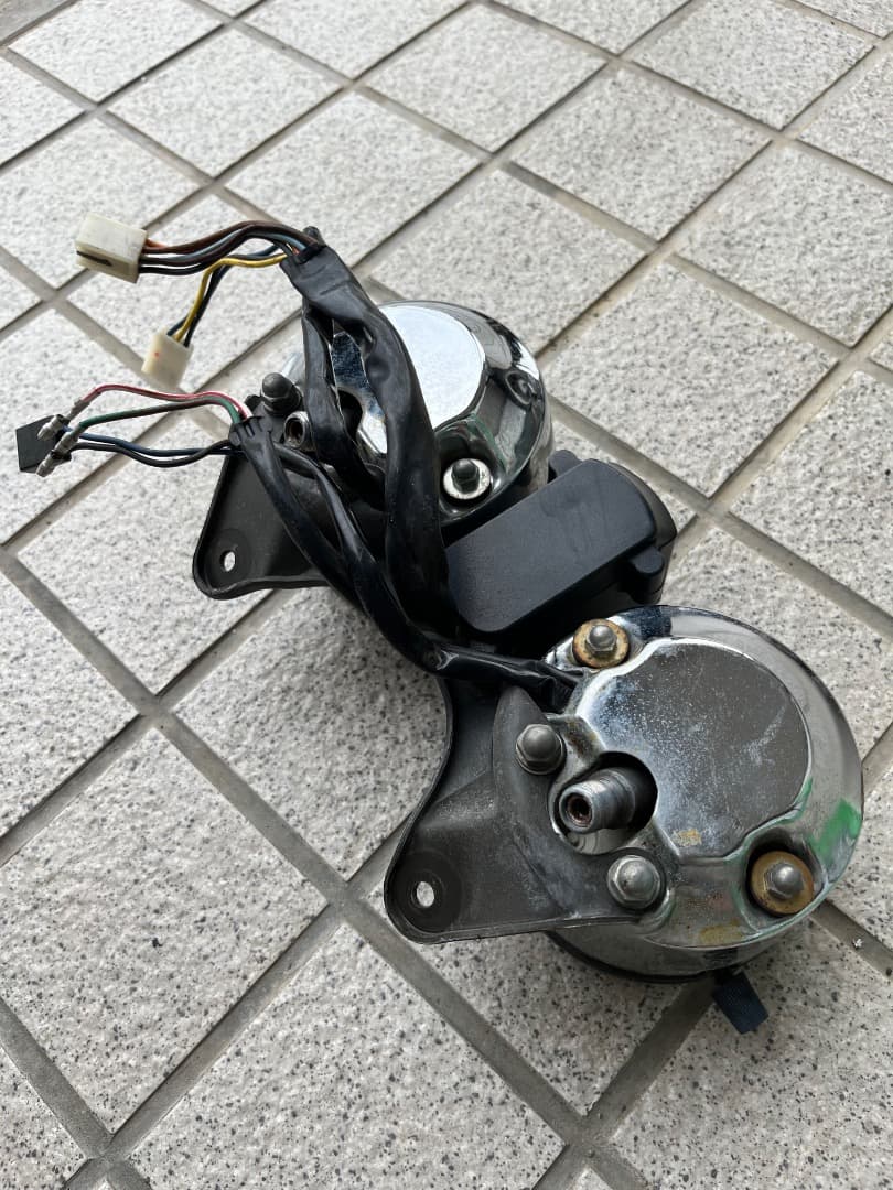 XS650スペシャル純正メーター　タコ&スピード、インジケータセット