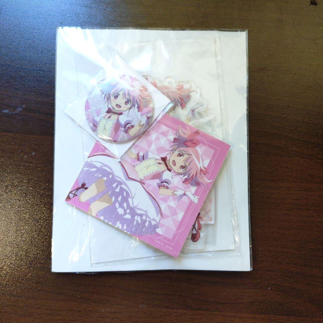 AnimeJapan アクリルスタンド バッジ　ステッカー　まどか