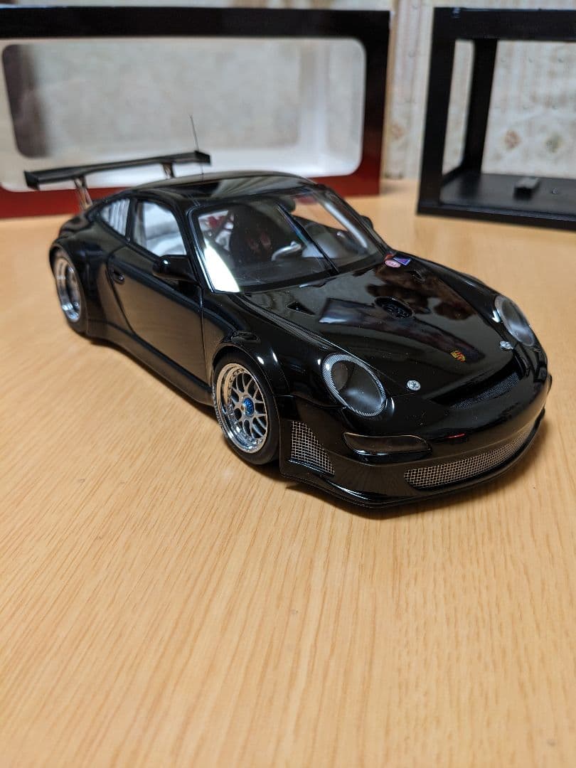 オートアート1/18 ポルシェ911(997)GT3 RSR