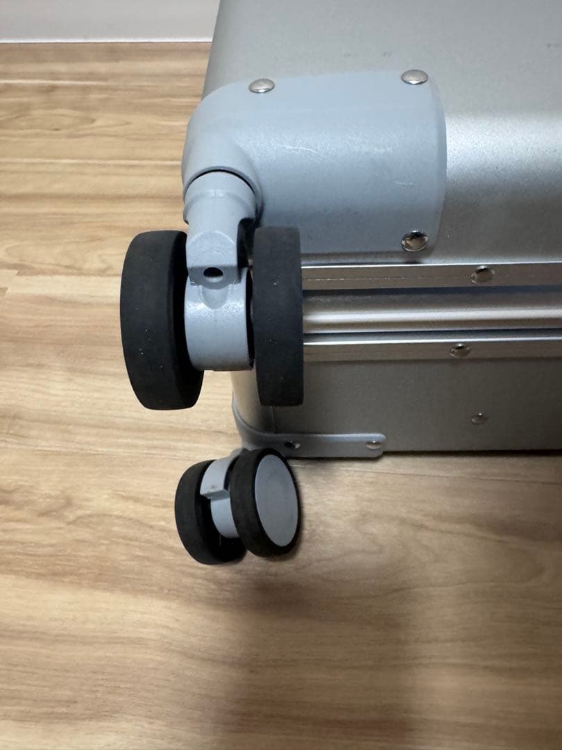 Z*E様 Magne スーツケース　ポーチ、トートセット