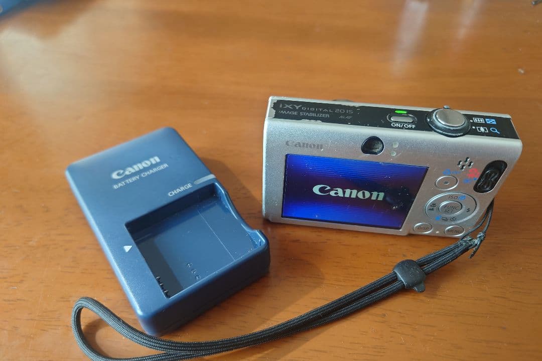 Canon IXY Digital 20 本体 バッテリーチャージャー付き