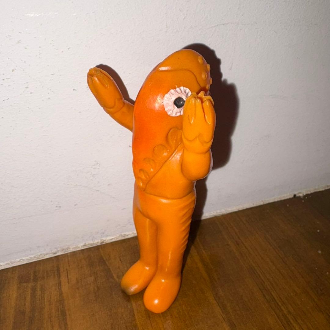 TAA3 ブルマァク ミニソフビ メトロン星人 100mm 橙成型