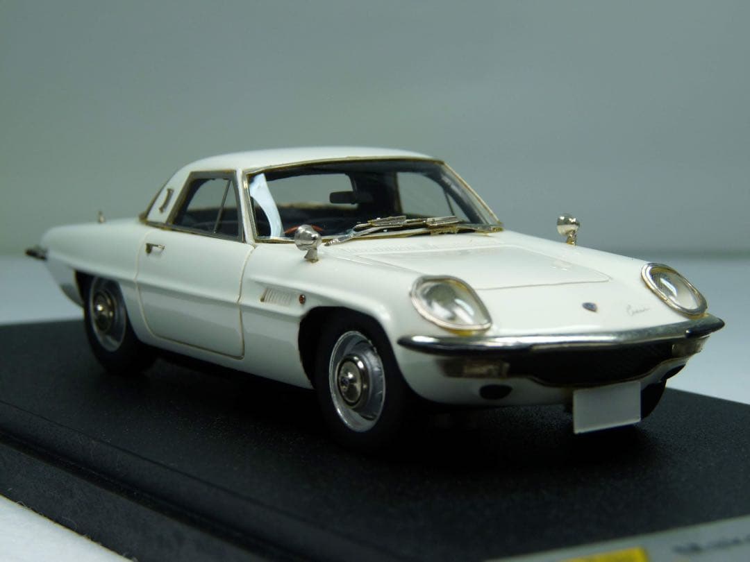 ルックスマートジャパン　LSJ Mazda Cosmo Sport L10B