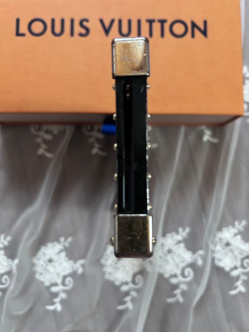 LOUIS VUITTON ルイヴィトン モノグラム アイトランクライト 難あり